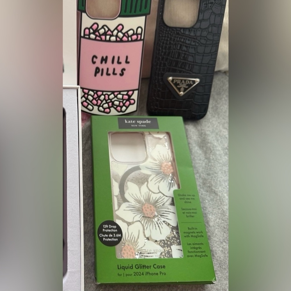 Kate Spade Floral 16 Pro Case White/Pink + Chill Pills + Croc Skin - 3 Total!!!